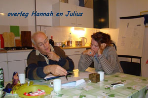 2010 oktober bulthuis Julius-en-Hannah-in-overleg.jpg